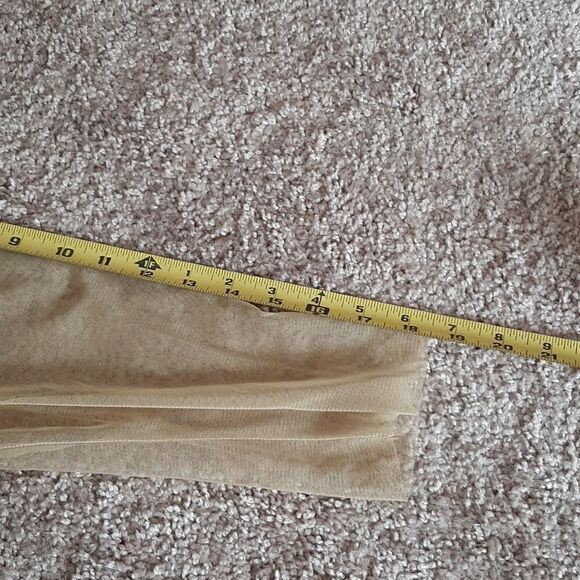 Elaris vintage white cardigan with tulle sleeves. - Picture 10 of 10